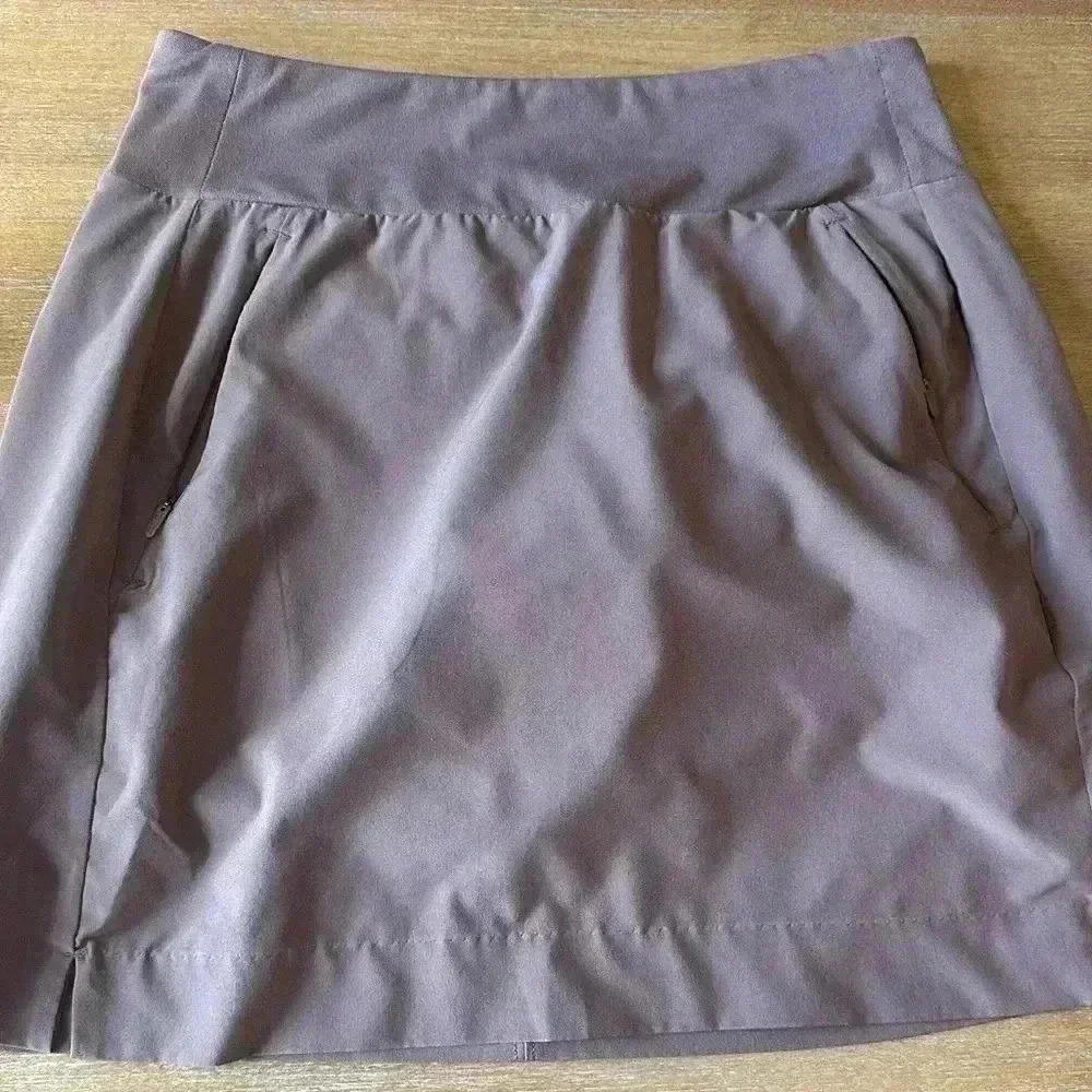 Athleta SoHo skort